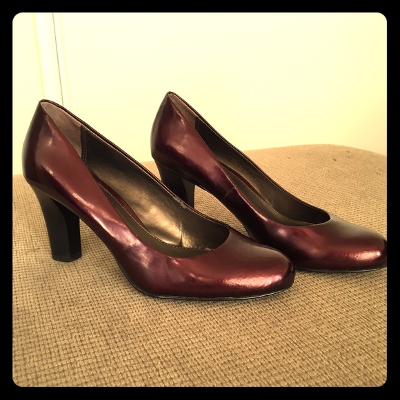 liz claiborne shoes heels